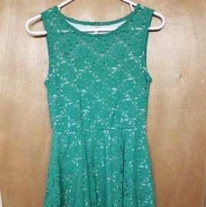 Green lace dress with sweetheart neckline